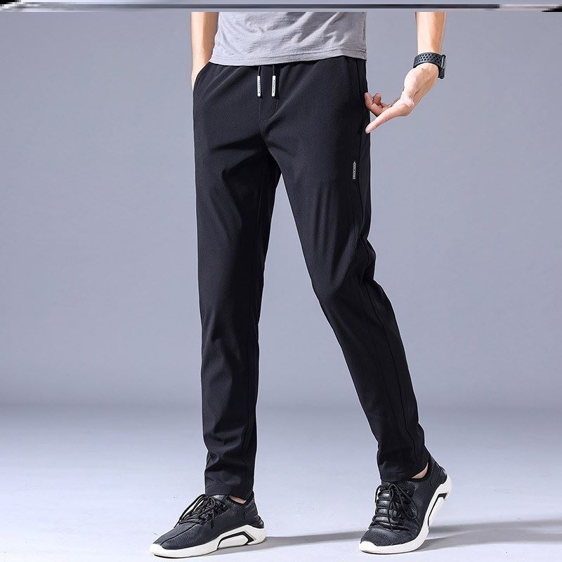 Thin Koren Sweatpants